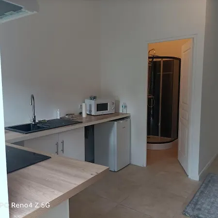 Bordeaux, Proximite To Tram A Merignac (Gironde)