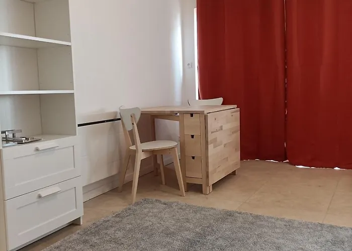 Bordeaux, Proximite To Tram A Апартаменти *